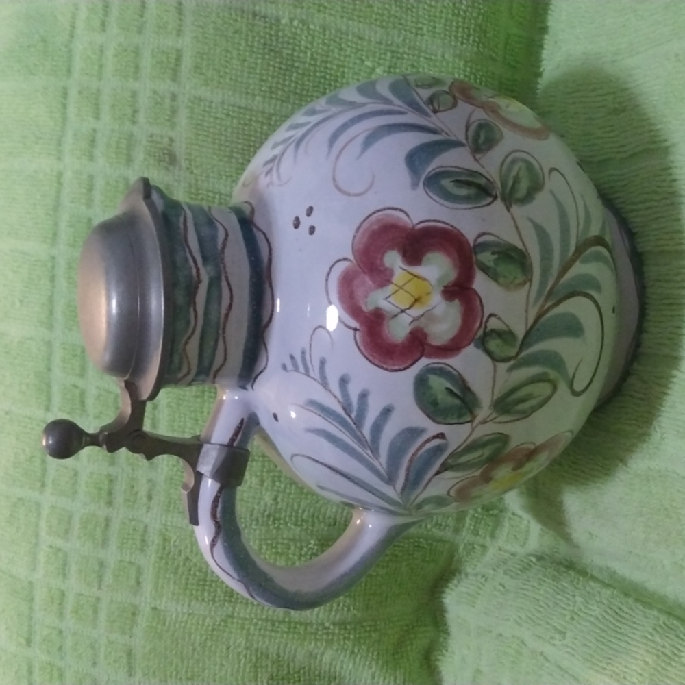 Vintage Italian Pitcher - Picture 3 of 9